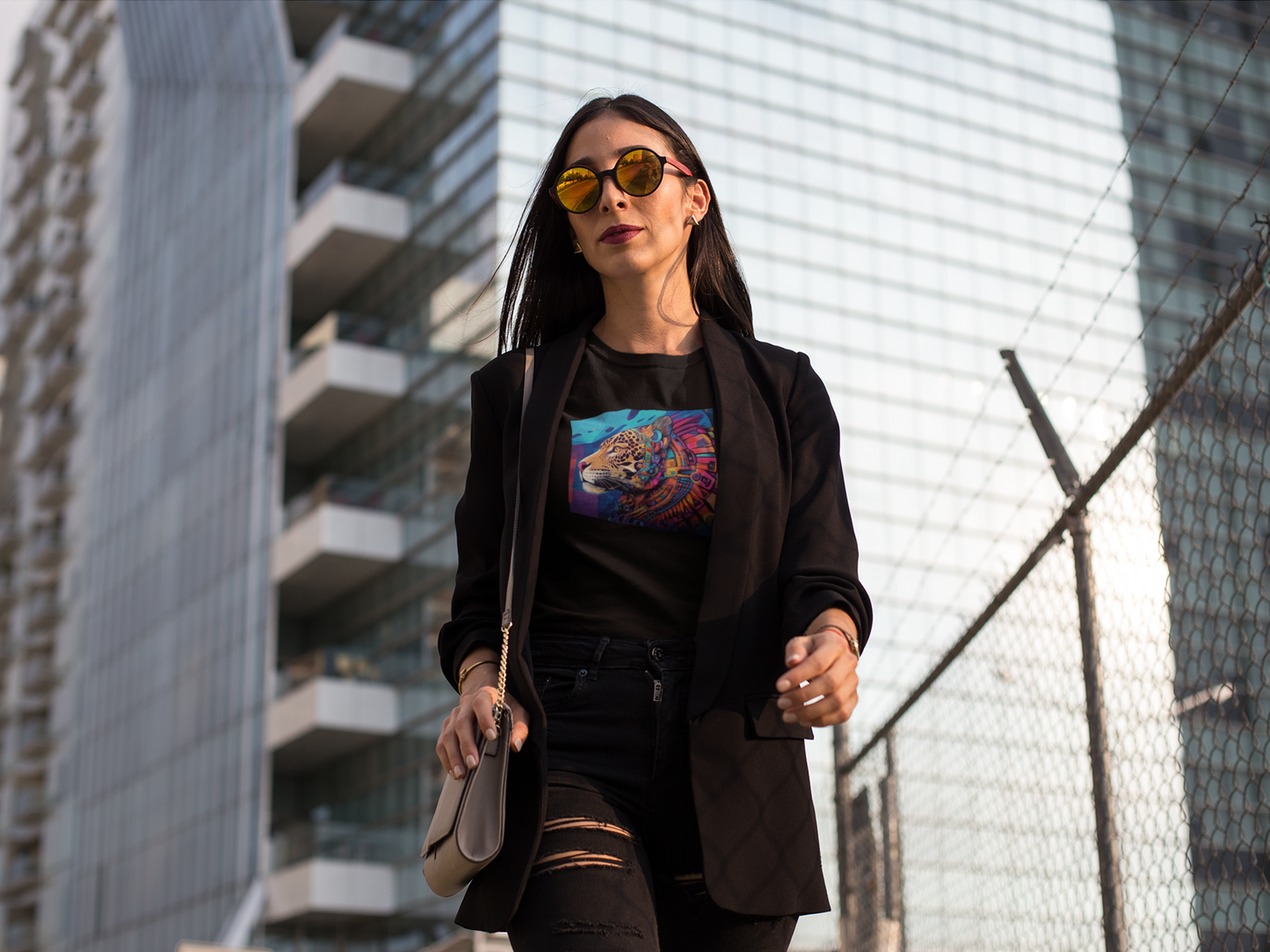 Jaguar (estilo mural) - Playera de algodón unisex, corte recto